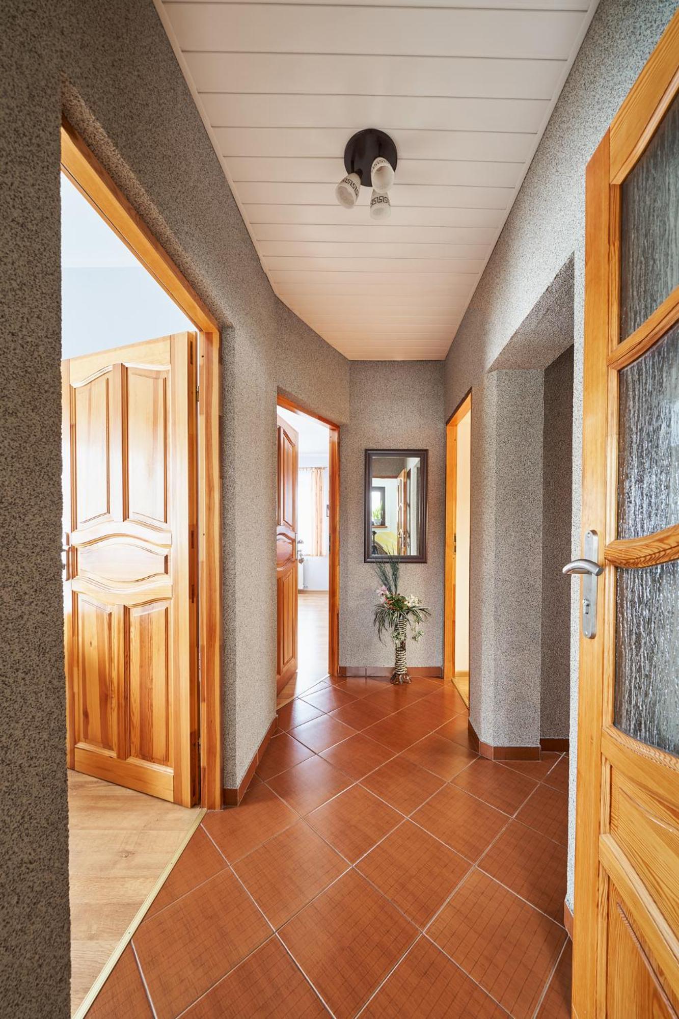 Gut Apartment 波罗宁 外观 照片